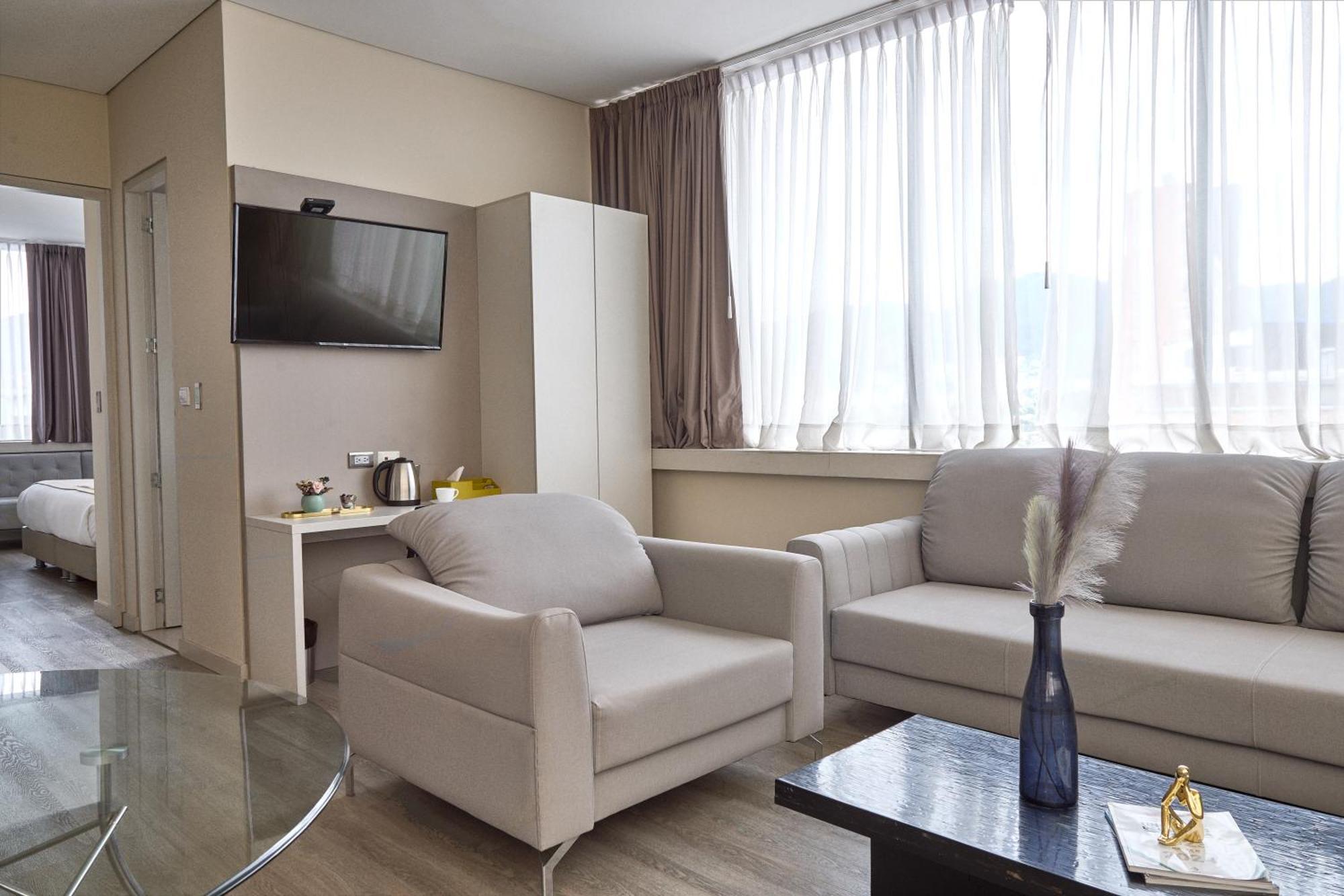 酒店 Bog Corferias 4*